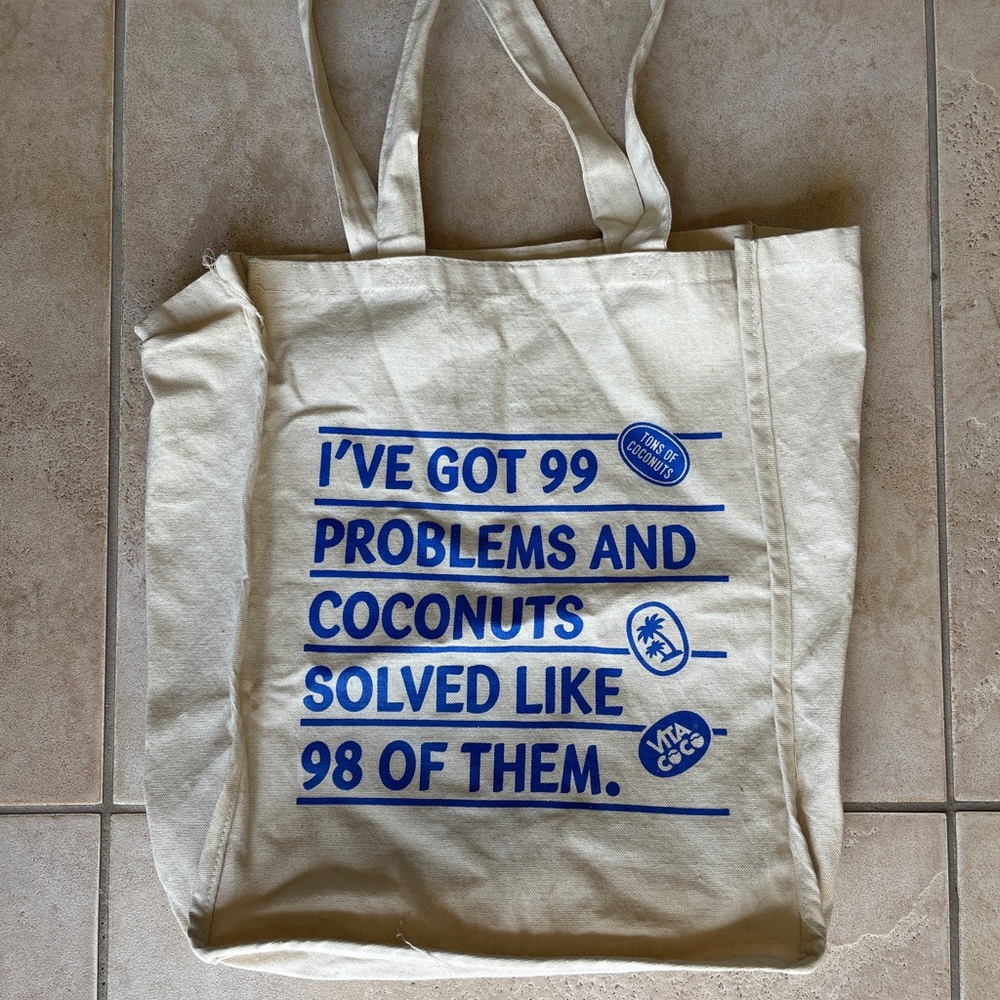 VITACOCO Blue and Cream Graphic Tote Bag